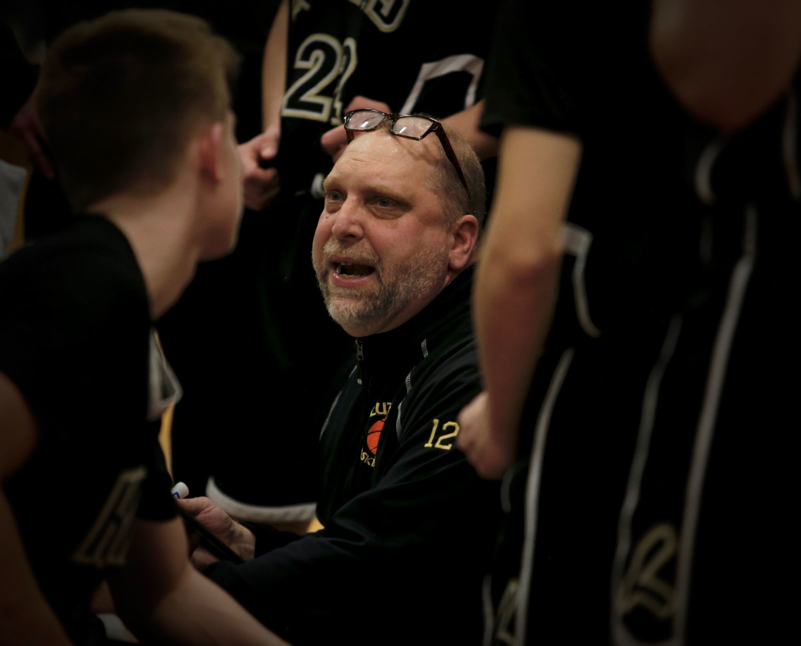 Onalaska Luther vs. La Crosse Aquinas